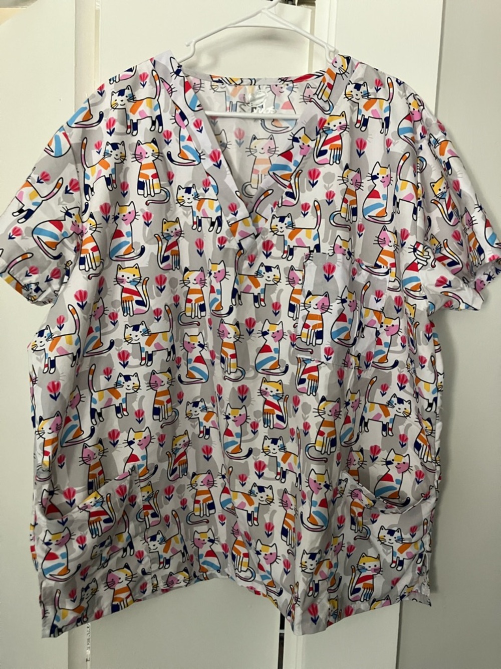 Women's Cat Print V-Neck Scrub Top in White with Multicolor Accents